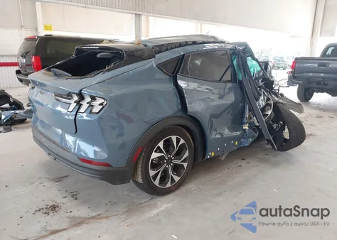 2024 Ford Mustang Mach-E Select z USA, uszkodzony, nr VIN 3FMTK1R47RMA27687